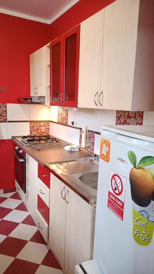 Wolf Apartman Pokojne Ubytovanie V Povazskej Bystrici Ticha Lokalita S Parkovanim Vsade Blizko Vhodne Pre Pracovne Cesty Turistiku Aj Oddych Plne Vybavena Kuchyna Považská Bystrica Esterno foto